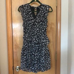 Women’s XS V-Neck chiffon tiered ruffle shear black, grey, silver dress